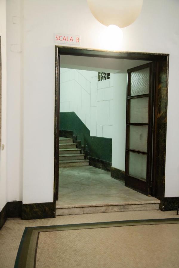 Lagi Suites Napoli Bagian luar foto